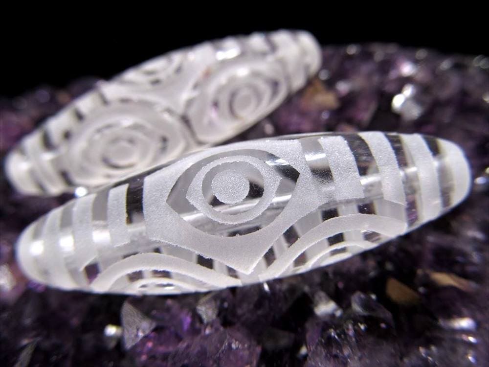 水晶天珠 龍眼天珠 りゅうがんてんじゅ 最大長さ約37mm前後 1個売り 風水開運・諸運隆盛・権力掌中・富財獲得 クリスタル製 te-p パワーストーン 天然石