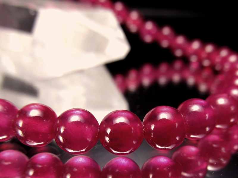 高貴な深紅の輝き 5A＋ 宝石質 ルビー ブレスレット 約5.5mm-6mm×36珠 勝利と情熱の象徴 1点もの ミャンマー産