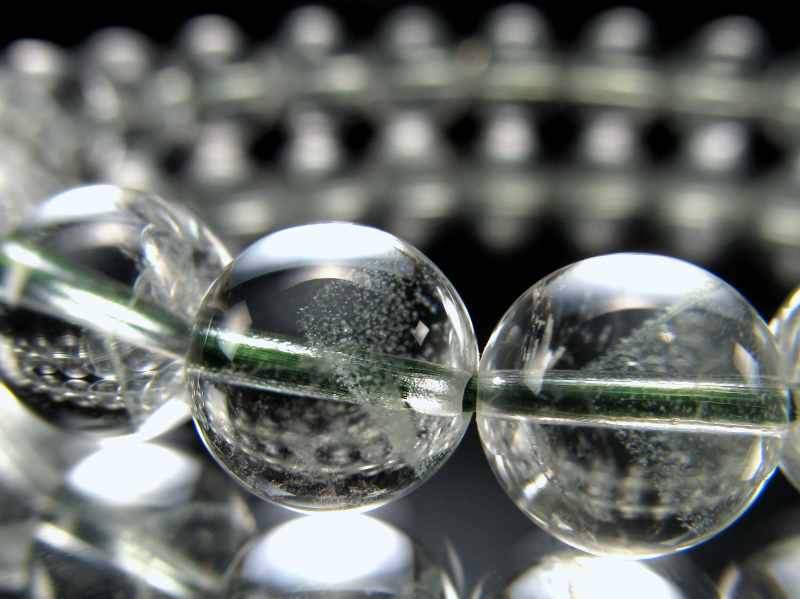 3A 超透明 エメラルドグリーンファントム ブレスレット 8mm-8.5mm×23珠 澄み切った水晶に浮かぶ新緑のファントム 極上天然石 緑幻影水晶 一点もの