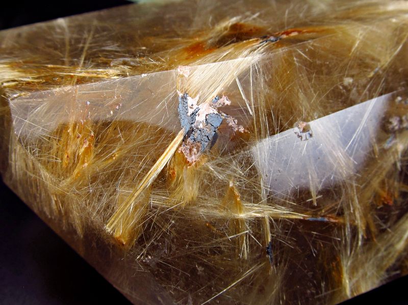 太陽タイチンルチル! タイチンルチルクォーツ（ファンシーカットポリッシュ） 高さ約61mm 重さ約212g ポリッシュ 金運上昇 激レア ギラギラ針 一点もの