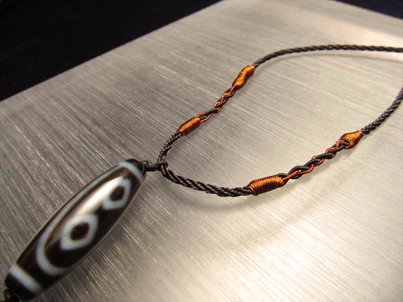 デザイン組み紐ネックレス 首周りサイズ45-56cm ブラウンの装飾で細めの黒紐タイプ 天珠・天然石が装着可能 サイズ調節付き タイプD パワーストーン 天然石