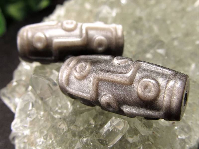 シルバーオブシディアン 黒曜石 九眼天珠 長さ約23mm 1個売り 願望実現 合格祈願 必勝祈願 邪気を映し真実を見抜く守護石 天珠 メキシコ産 パワーストーン