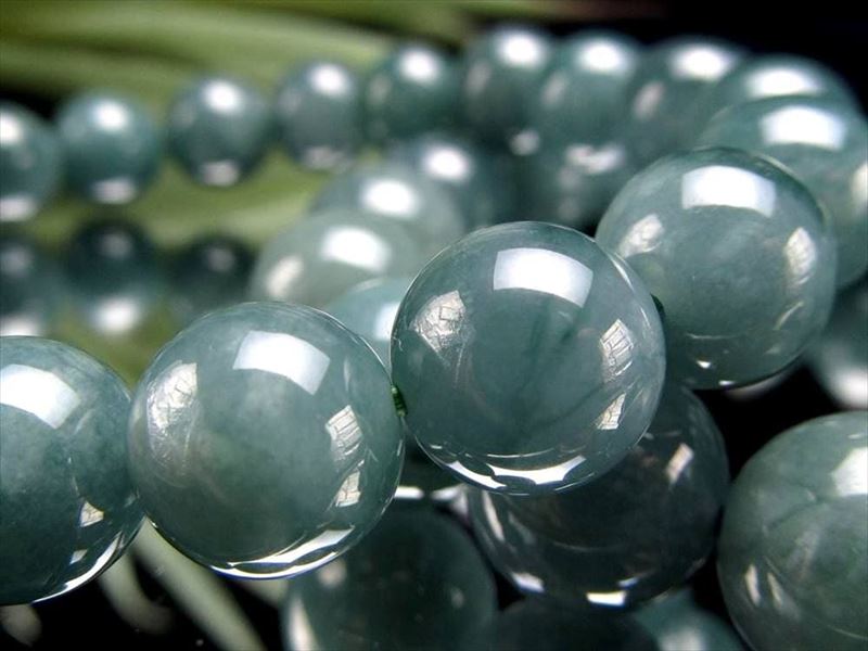 コスパ良好 世界三大翡翠産地 3A ブルーグリーンジェイド 翡翠 ブレスレット 6mm×32珠前後 優艶なグアテマラブルー 瑞々しい上品な質感 グアテマラ産