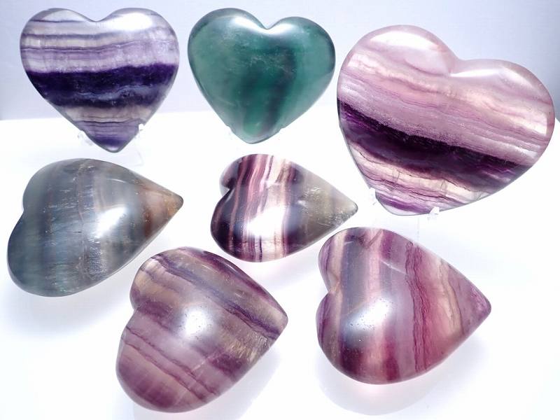 フローライト ハート型 タンブル 60g-80g グリーン&パープルカラー インテリアに 蛍石 パワーストーン 天然石