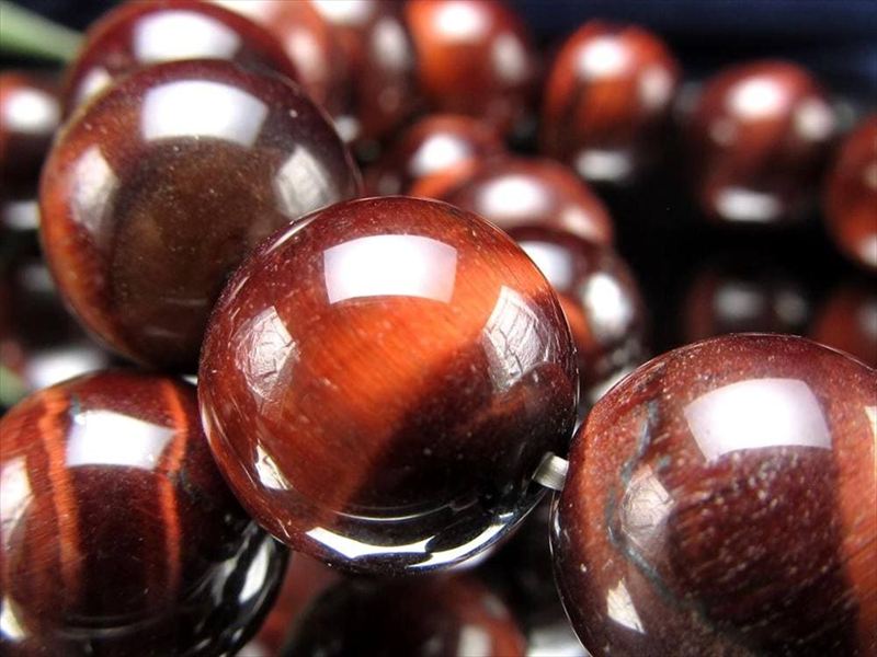 レッドタイガーアイ ブレスレット 12mm-12.5mm×17珠前後 深みのある赤褐色 艶やかな縞模様 力と財力の象徴 お金がたまる石 南アフリカ産