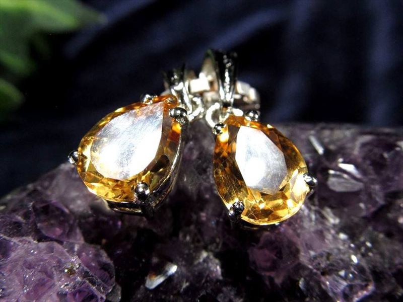 特別大特価 5A シトリン ペンダントトップ ドロップ型 石サイズ縦約12mm×横約8mm 超透明宝石質 ハイクオリティをお手頃価格で 富をもたらす・商売繁盛の石