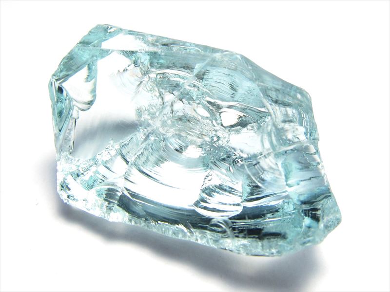 虹入り アンダラクリスタル シアンエンジェル ラフ原石 ピラミッドケース付き 最大幅33mm 重さ11.3g 地球が作り出した神秘のクリスタル 一点もの アメリカ・ネリーランド産