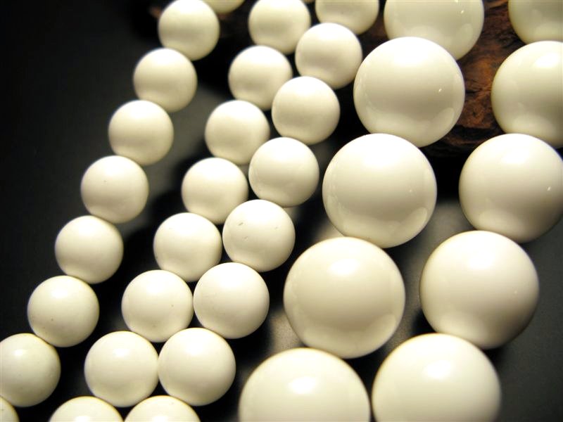 激安宣言 約10mm珠 ホワイトオニキス 一連 約37-39cm 白瑪瑙 極上 天然石 ビーズ パワーストーン ブラジル産 geki パワーストーン 天然石