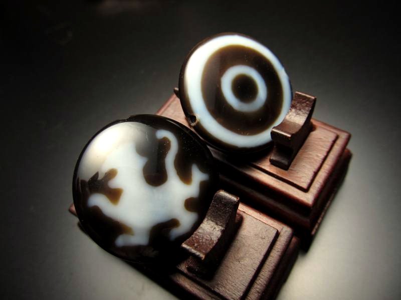 A至純天珠 麒麟天珠 きりんてんじゅ 丸板型 サイズ:約25mm-27mm 1個売り 極上 天然石 ビーズ パワーストーン te-s パワーストーン 天然石