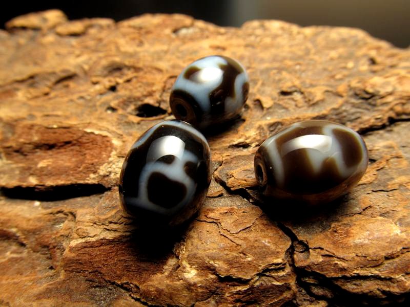 小天珠 A至純天珠 宝瓶天珠 ほうびんてんじゅ サイズ：12ミリ前後 1個売り 極上 天然石 ビーズ パワーストーン te- パワーストーン 天然石