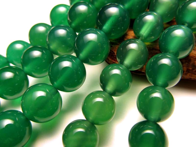 4mm珠 グリーンアゲート 一連 約37-40cm 緑瑪瑙 天然石 ビーズ パワーストーン ブラジル産 rn-s