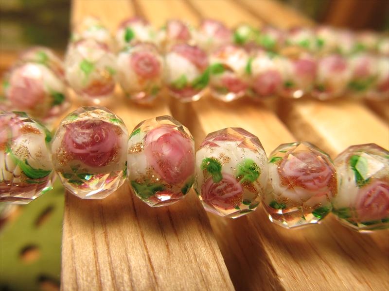 トンボ玉 とんぼ玉 金彩ローズタイプD きらきらボタン型 7.5-8mm 一連 約29cm 約50珠 昔ながらの人工ビーズ 激安 ビーズ rn-p パワーストーン 天然石