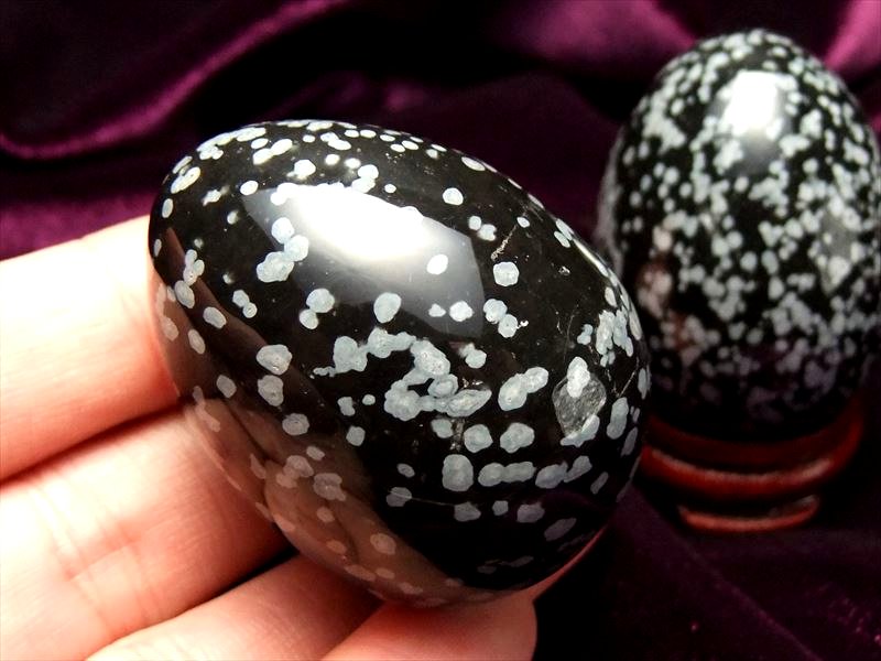 新しい自分に生まれ変わりたい スノーフレークオブシディアン エッグ置物 高さ約45mm 60g前後 ma- パワーストーン 天然石