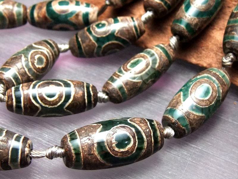 三眼緑龍紋天珠 連 一連 天珠サイズ約30mm 10個付き 幸運招来 金運獲得 お買い得 アゲート瑪瑙 天珠連販売 rn-s