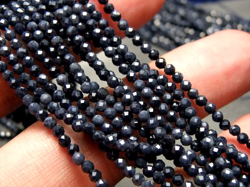 4A サファイア 極小サイズカット 2.5mm-3mm珠 一連 約38-40cm 穴径約0.4mm 極上 天然石 ビーズ ミャンマー産 パワーストーン 天然石
