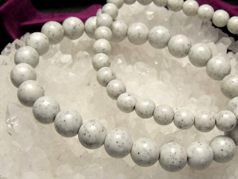 ホワイトタイプ ブレス 台湾産 北投石 極上3A ホクトライト ブレスレット 8mm×24珠前後 極上天然石 温泉成分を含むラジウム鉱石 レアストーン
