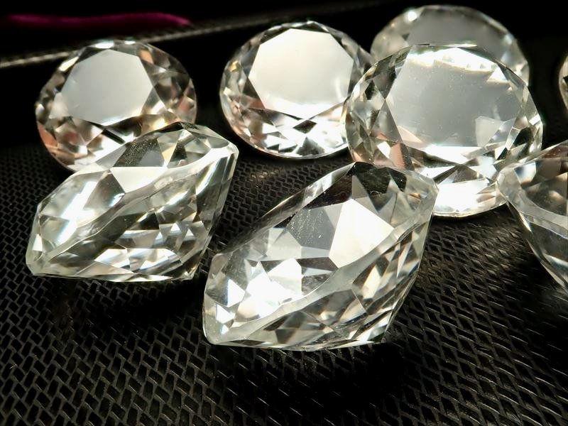 水晶 ダイアモンドカット タンブル 直径約10mm-12mm 1g前後 1個売り 極上ブリリアントカット ブラジル産 hos パワーストーン 天然石