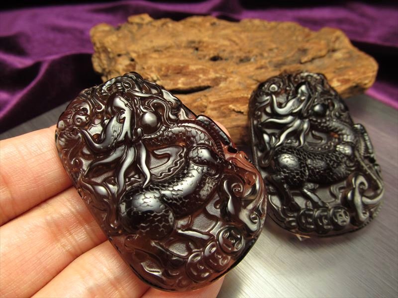 激安宣言 透明オブシディアン 黒曜石 睚眦 ヤアズ 彫りカービングプレート 縦約55mm メキシコ産 geki-obG41 パワーストーン 天然石