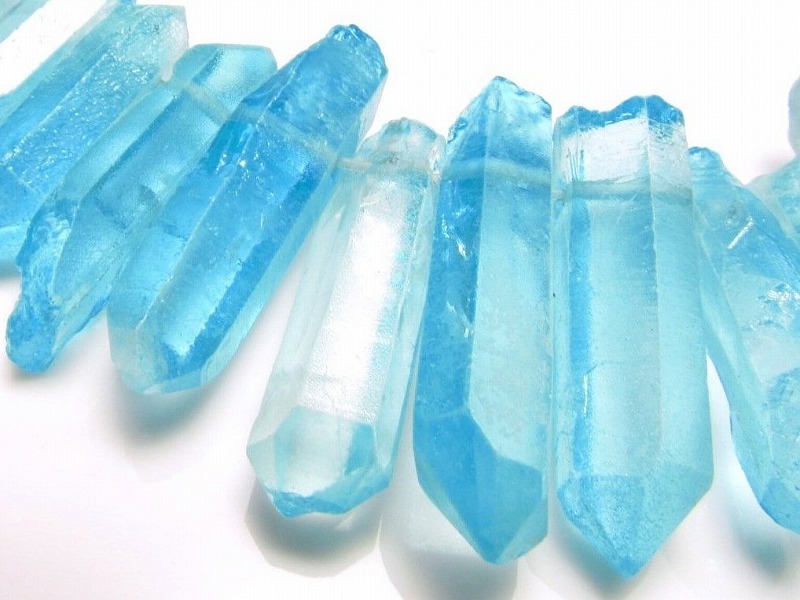 縦約15-30mm ライトブルー染色 ナチュラルポイント連 一連約38-40cm 透明感抜群 ハンドメイド クレオ穴 ブラジル産
