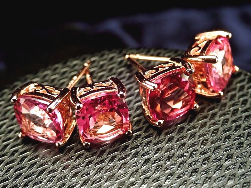 激安宣言 5A ピンクトパーズ クッションカット ピアス 石サイズ約7mm シンプル四つ爪タイプ ピンクゴールドカラー ブラジル産 geki-7070C33 パワーストーン
