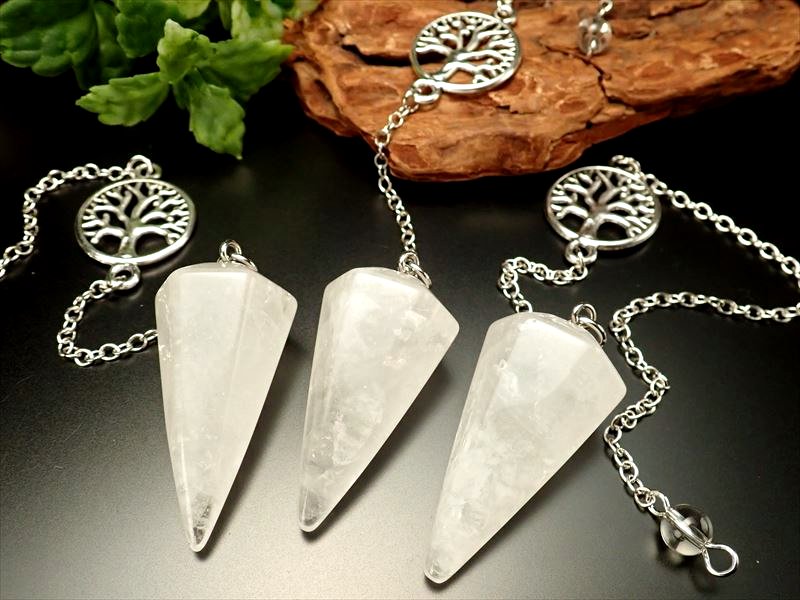 水晶 6面カットペンデュラム ツリーオブライフモチーフ付き 石サイズ 縦約35mm-40mm 1個売り 言わずと知れた大定番天然石 ブラジル産 パワーストーン 天然石
