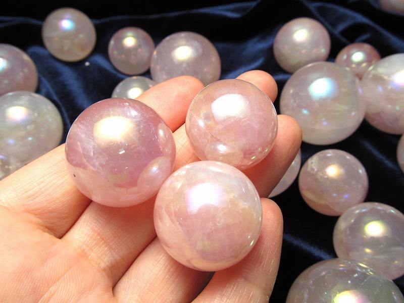 ローズ・オーラクォーツ 蒸着紅水晶 丸玉セット 約5個入り 4-6個 ピンクパールのようなかわいらしい輝き パワーストーン 天然石