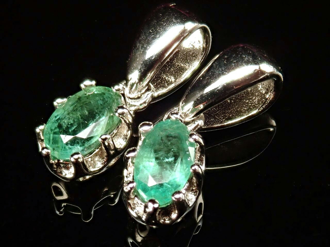 超透明宝石質5A エメラルド 翠玉 ペンダントトップ マーキスカット 石サイズ縦約5.4mm Silver925 クラウンデザイン 世界四大宝石の一つ コロンビア産