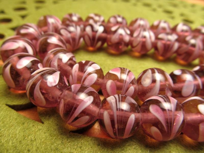 トンボ玉 とんぼ玉 花びらストライプタイプE ラウンド型 約12mm 一連 約33cm 約30珠 昔ながらの人工ビーズ 激安 ビーズ rn-p パワーストーン 天然石