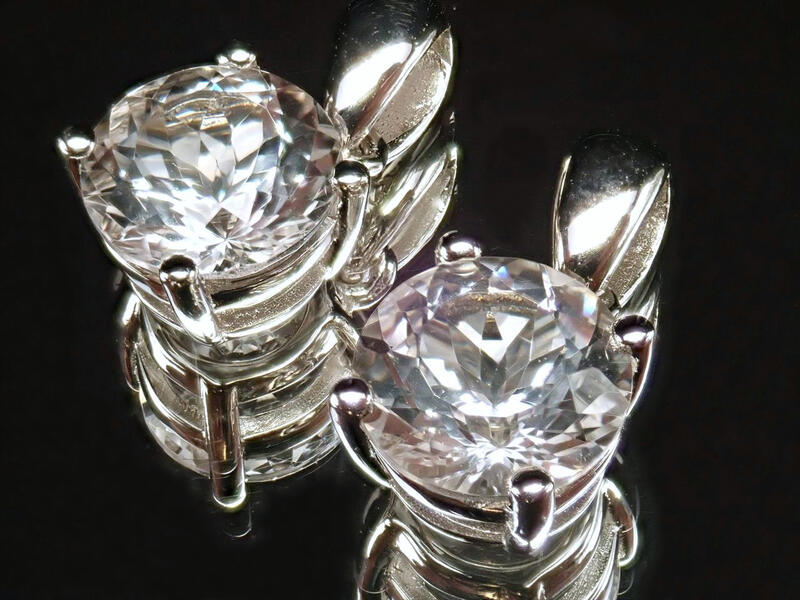 ダンビュライト ラウンド型 ペンダントトップ 石サイズ約6mm ヒーラーがダウジングの先端に好んで用いられる石のひとつ SILVER925 メキシコ産 パワーストーン