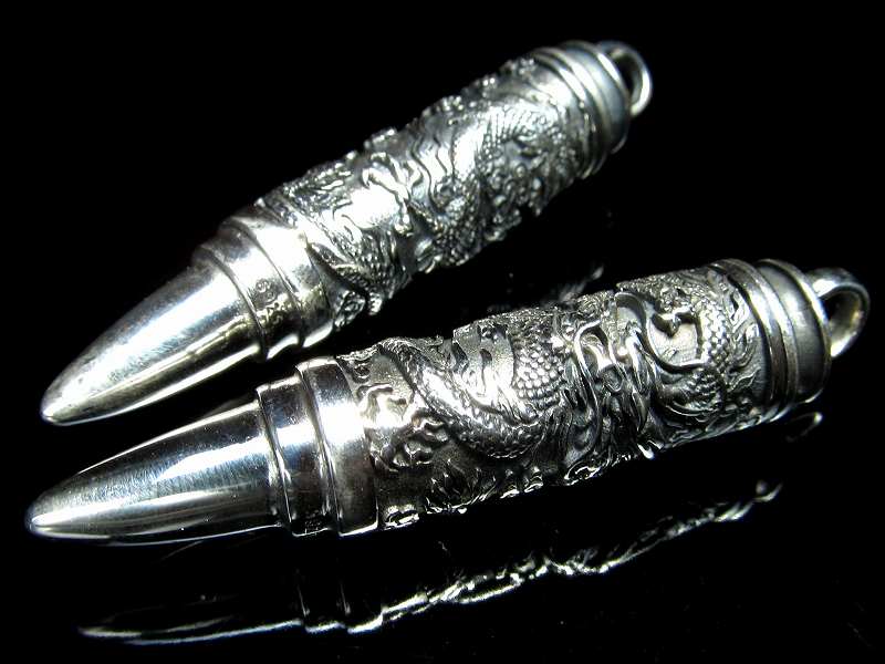 弾丸型 龍神彫り シルバーペンダントトップ 重さ約18g 1個売り 高品質 シルバージュエリー ドラゴン彫刻 Silver925