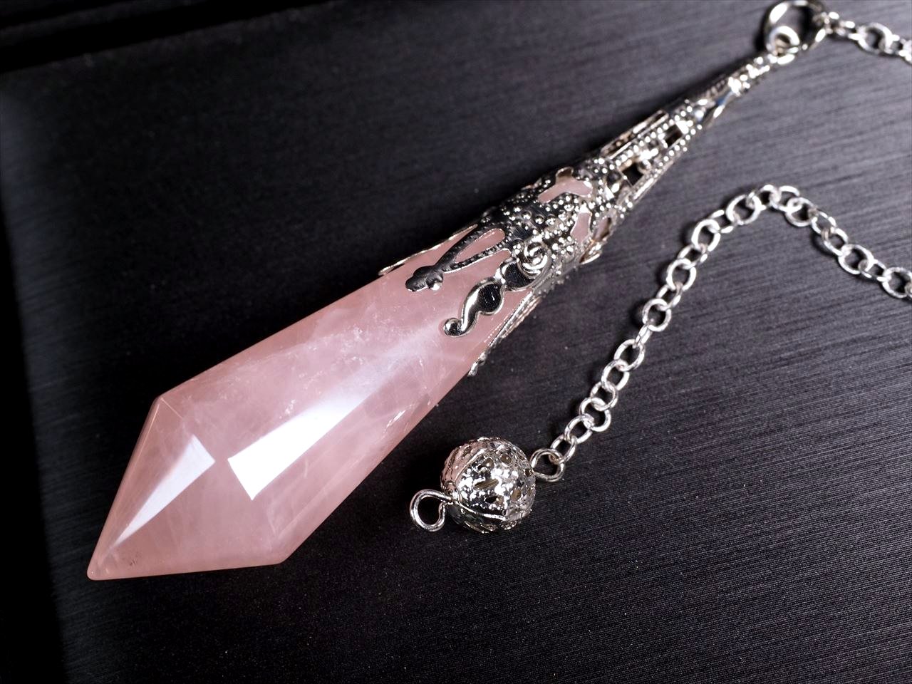 ヴィンテージ調 ラグジュアリー装飾 ローズクォーツ ペンデュラム 縦約75mm-80mm 1個売り 恋愛成就の石 ブラジル産 pd-s パワーストーン 天然石