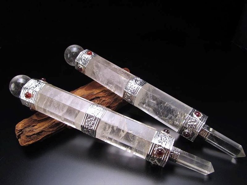 ヒマラヤ水晶 マジックワンド 全長約16cm-17cm 1個売り ヒマラヤ水晶丸玉&ガーネット装飾付き ヒーリングワンド