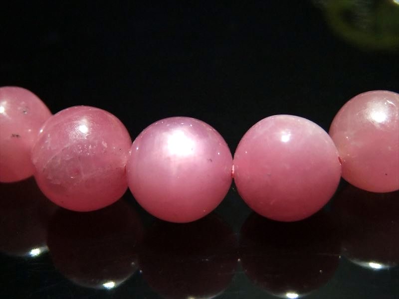 サファイア ブレスレット 約7.5ミリから8ミリ 5Aピンクサファイア スター入り コムローズ Comrose 天然石 パワーストーン 大人気 天然石 スリランカ産 P22