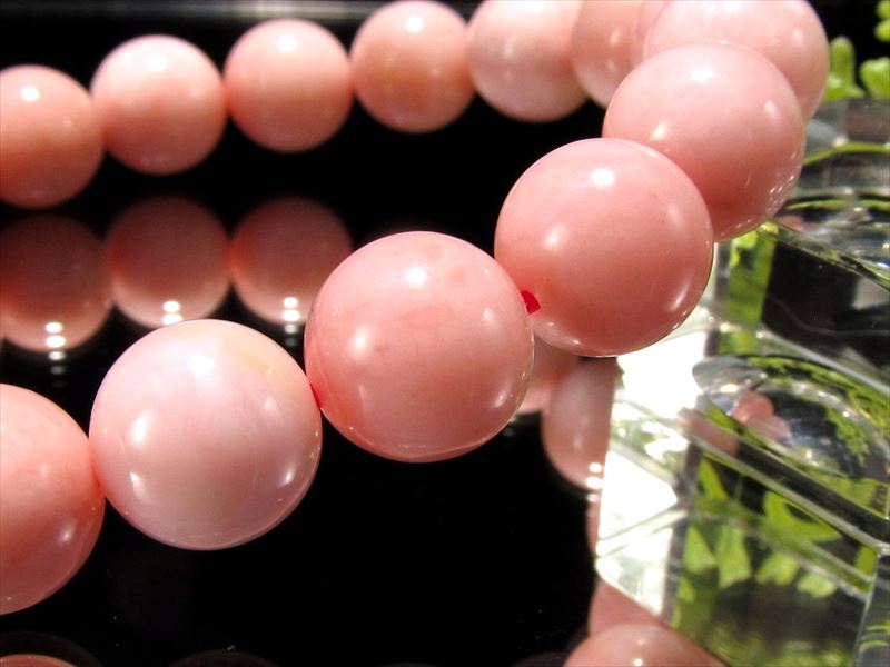 厳選 濃い発色ピンク ピンクオパール ブレスレット 10mm-10.5mm×19珠 愛と神秘の石 一点もの オーストラリア産 bl-