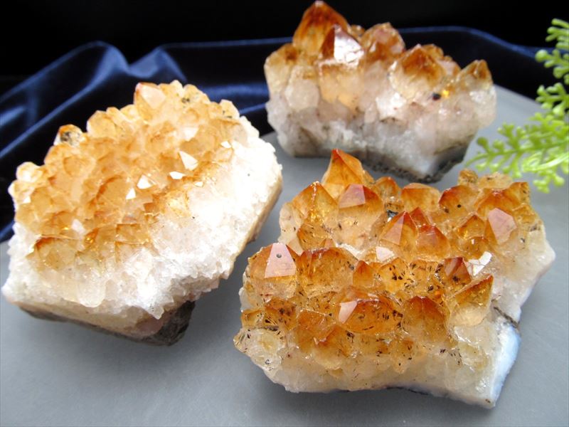 1個売り ブランデーカラー シトリン クラスター 原石 重さ 70g-90g 商売繁盛のお守りに 空間の浄化など 11月の誕生石 黄水晶