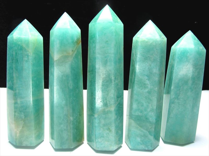 アマゾナイト ポイント 六角柱 重さ20g-30g 幻想的なブルーグリーン 希望の石 ホープストーン 平常心と知性を象徴 天河石 モザンビーク産 パワーストーン