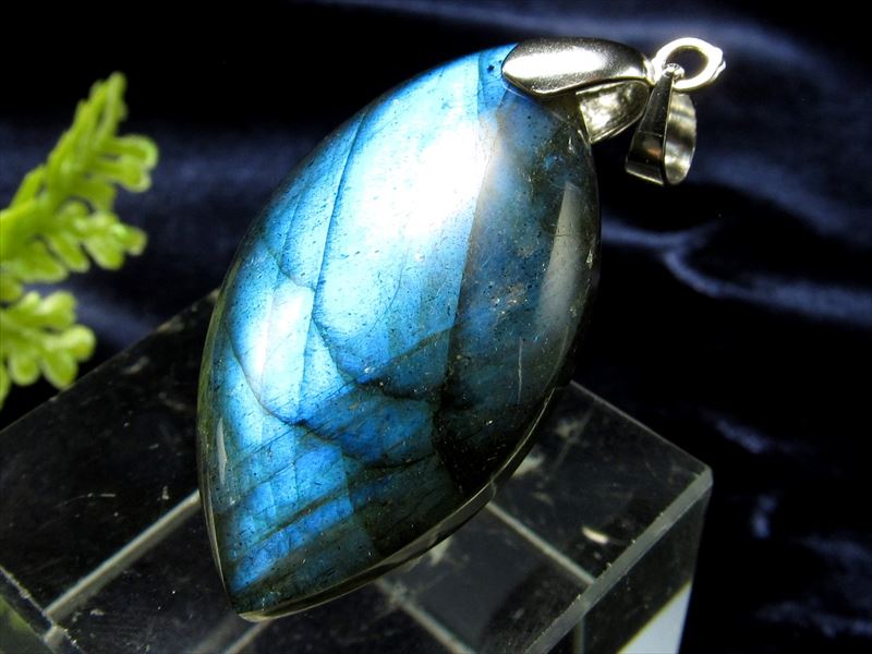5A 全面ブルーシラー ラブラドライト マーキス型 ペンダントトップ 縦約31mm 約6.2g 超透明 濃いブルーシラー 信念を貫く力 Silver925 1点物 マダガスカル産