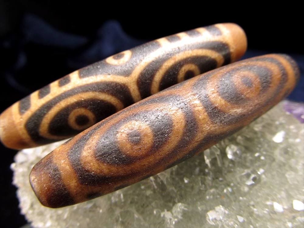 最高級 至純黒朱砂馬蹄痕 巨大龍眼天珠 りゅうがんてんじゅ 全長約57.5mm前後 1個売り 風水開運・諸運隆盛・権力掌中・富財獲得 ころんと可愛いミニ天珠