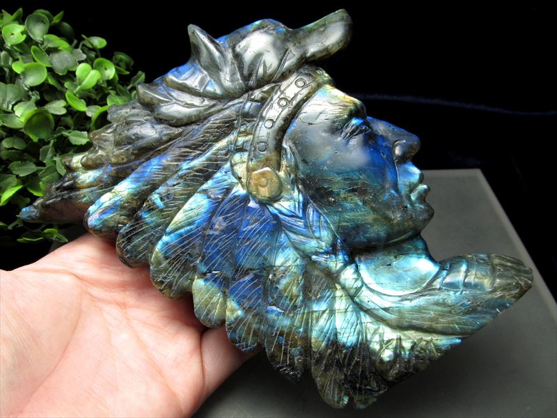 インディアン ラブラドライト 彫刻置物 高さ122mm 重さ462g 鮮やか極上シラー インテリアに 繊細な天然石彫刻置物 引き寄せのパワーを持つ石 極上一点物