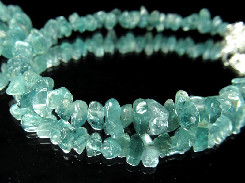 ブルーグリーントルマリン さざれ デザイン ブレスレット 粒サイズ約4mm-6mm アジャスター金具付 電気石 10月誕生石 心に活力と勇気を与える石