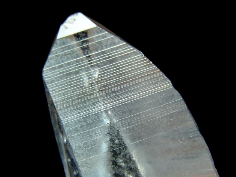 超透明 条線くっきり レムリアン シード クリスタル 長さ約91mm 重さ約36g 古代の叡智を封じ込めたクリスタル 一点もの ブラジル バイーア州 ngt