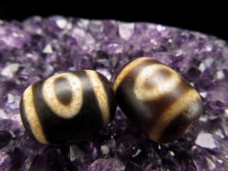 ミニ天珠 天地天珠 てんちてんじゅ 全長約17mm前後 1個売り 大人気サイズ限定入荷 チベット発祥の厄除け・開運お守り ころんと可愛いミニ天珠