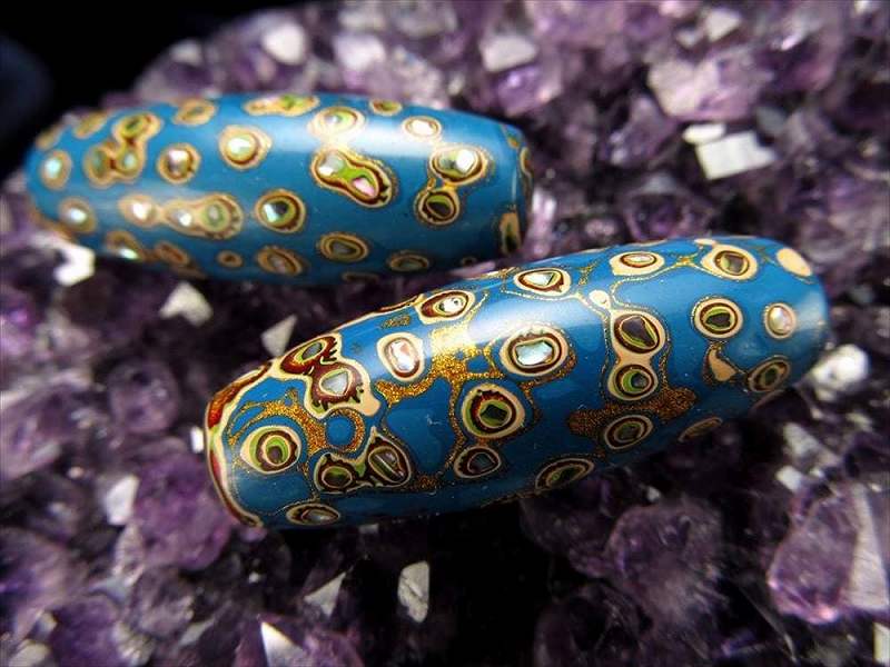 大漆螺鈿 らでん 天珠型ビーズ タイプB 長さ約33mm 1個売り 無形文化遺産登録 中国伝統工芸品 鮮やかな螺鈿細工 天然漆コーティング 黒檀製 パワーストーン