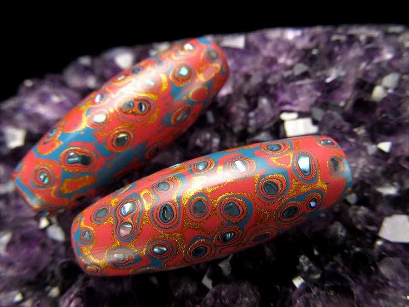 大漆螺鈿 らでん 天珠型ビーズ タイプD 長さ約33mm 1個売り 無形文化遺産登録 中国伝統工芸品 鮮やかな螺鈿細工 天然漆コーティング 黒檀製 パワーストーン