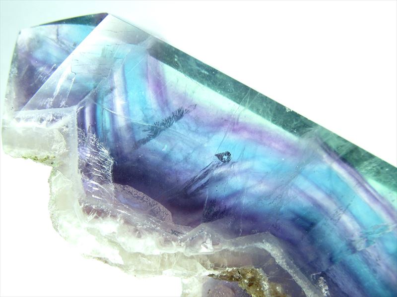 希少な結晶面残し フローライト 蛍石 ポイント ハーフポリッシュ 高さ115mm 重さ 283g 未熟な部分を成長させてくれる石 蛍石 一点物 アメリカ産