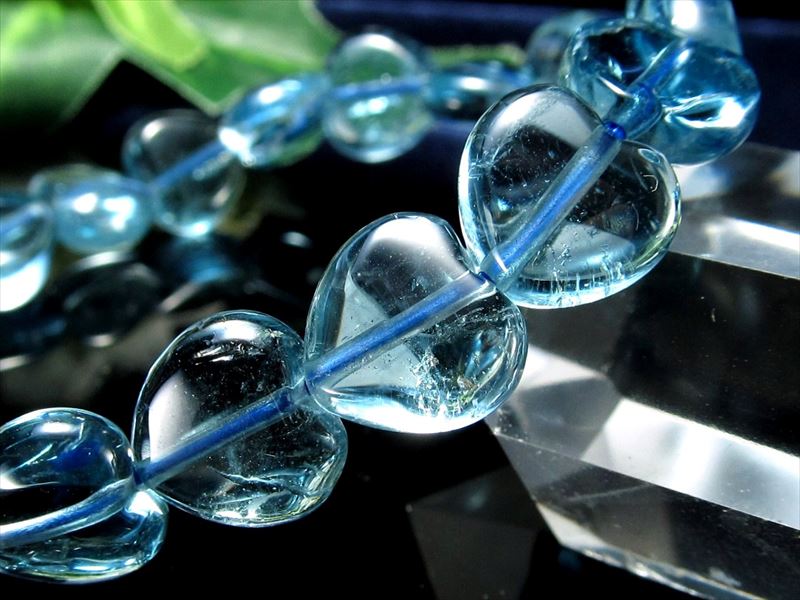 3A+ ぷっくり可愛いハート型 ブルートパーズ ハート型ブレスレット 幅約9.5mm-10.5mm×20珠 11月の誕生石 明るい希望をもたらす石 一点物 ブラジル産