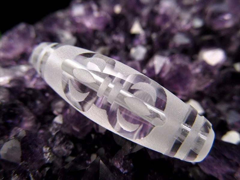 ミニ水晶天珠 ヴァジュラ 金剛杵 天珠 こんごうしょてんじゅ 最大長さ約28mm-30mm 1個売り 不運消滅・厄災除去・精神強化・不眠解消 クリスタル製