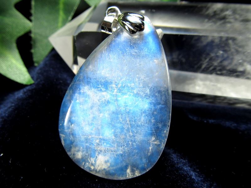 両面ブルーシラー ブルームーンストーン ドロップ型ペンダントトップ 縦33mm 重さ5.6g 美麗ブルーシラー 極上透明感 永遠の愛の象徴 6月の誕生石 Silver925