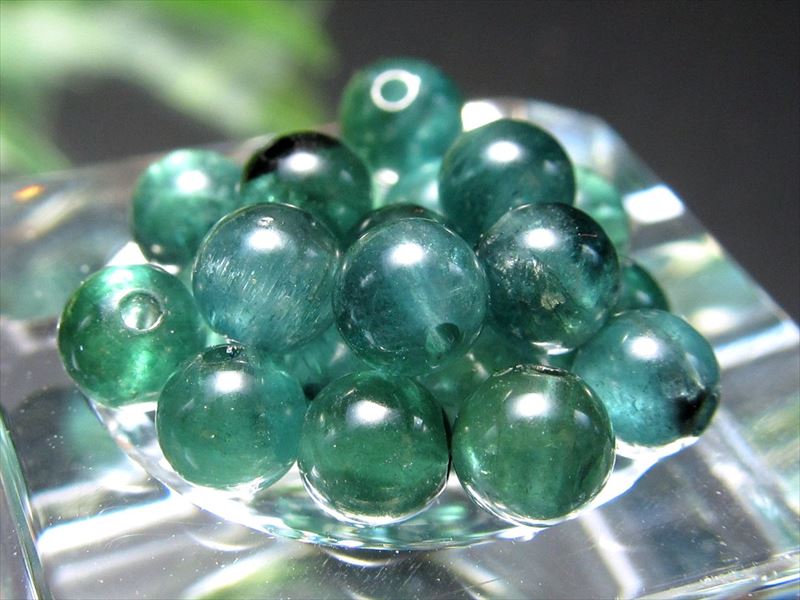 限定46粒 一粒売り 5A ブルートルマリン インディゴライト 約4mm珠 激レア・インディゴライト 電気石 10月誕生石 心身を安定させる石 現品撮影 ブラジル産