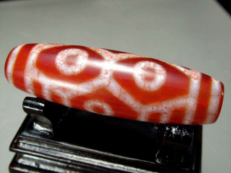 亀甲六眼天珠紅朱砂龍紋天珠 大サイズ 約48mm 1個売り チベット発祥の厄除け・開運お守り 亀甲六眼天珠 きっこうろくがんてんじゅ パワーストーン 天然石